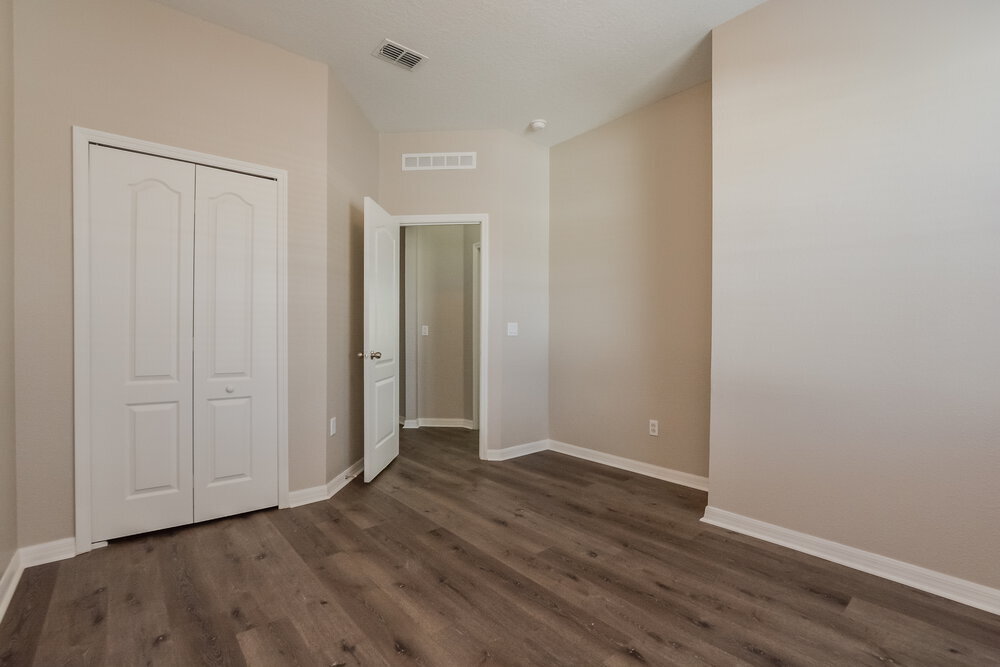 Building Photo - 5471 Silver Thistle Ln