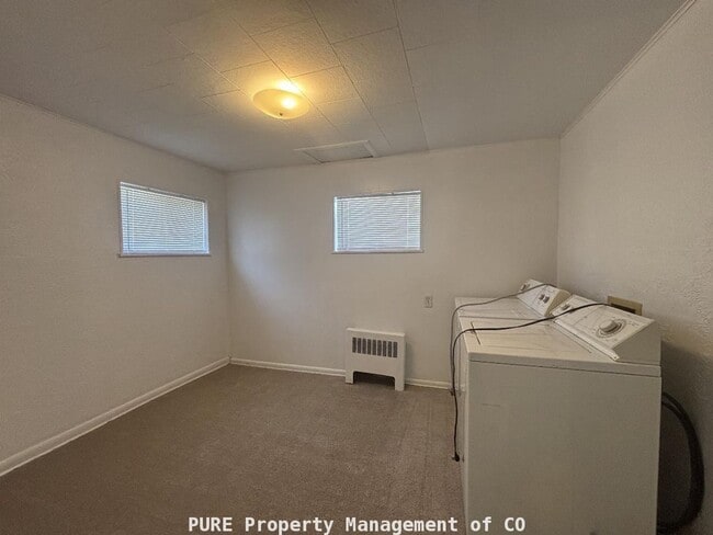 Building Photo - 1040 N Harlan St