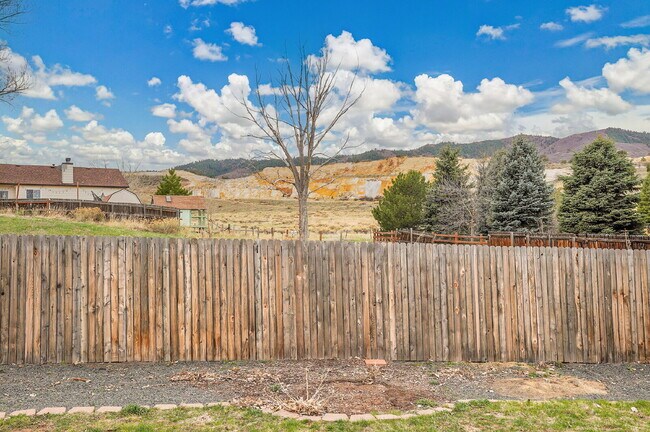 Building Photo - $3,295.95 - 3 bed, 2 bath updated Home in Littleton with Two Full Kitchens and Impressive Yard!