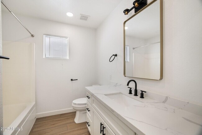 Building Photo - 16025 S 18th Dr