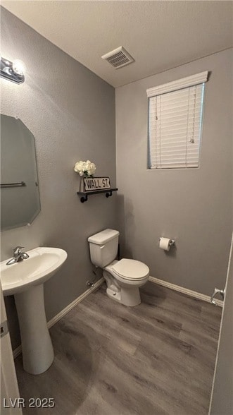 Building Photo - 10228 Ruggles Mansion Ave