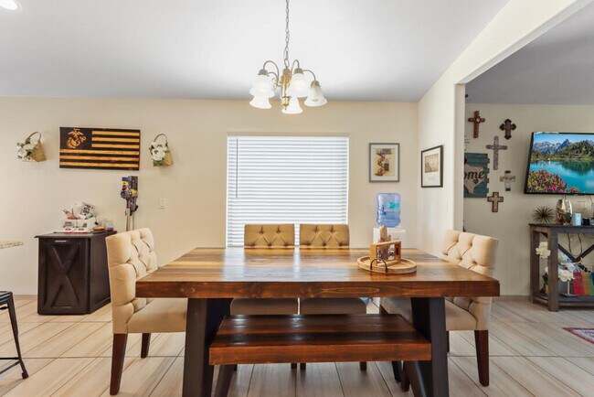 Building Photo - 12156 Mesquite Thorn Dr