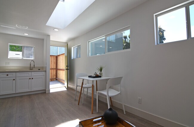 Studio Entrance - 2712 Westwood Blvd