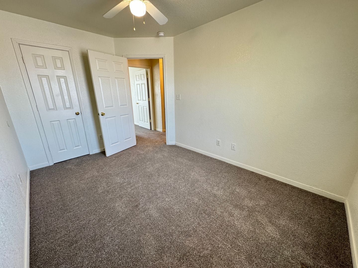 Building Photo - 3701 Ys Pak Ct
