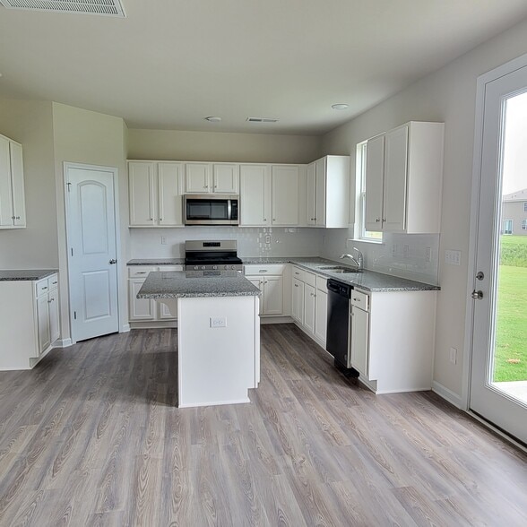 Building Photo - 5037 Markfield Ln