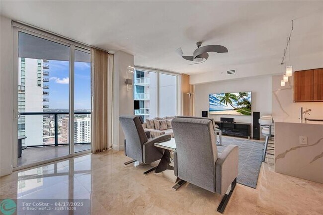 Building Photo - 333 Las Olas Way