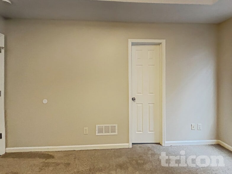 Building Photo - 51 Chesapeake Way