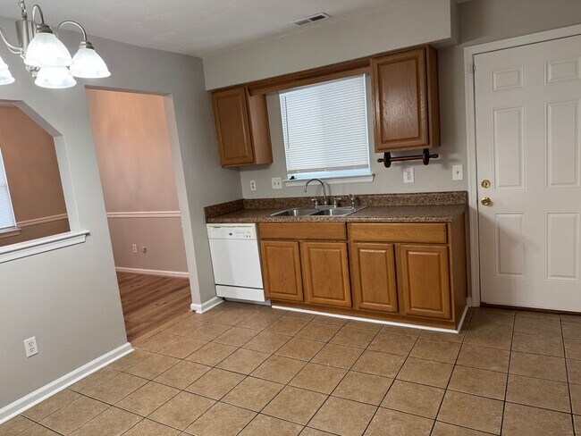 Building Photo - Ocean Lakes