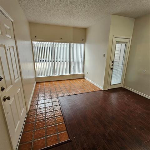 Building Photo - 9254 Forest Ln