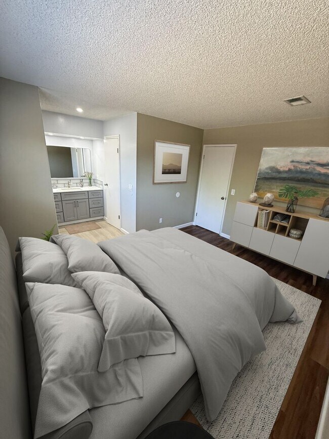 Building Photo - *Beautifully Updated 4 Bedroom, 2 Bathroom Home in Fairfield!*