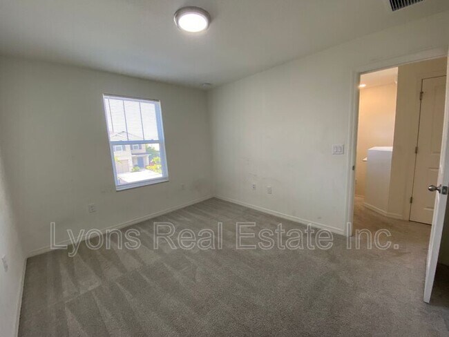 Building Photo - 15020 Caspian Tern Ct