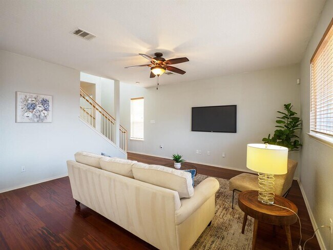 Building Photo - 13504 Richard Nixon St