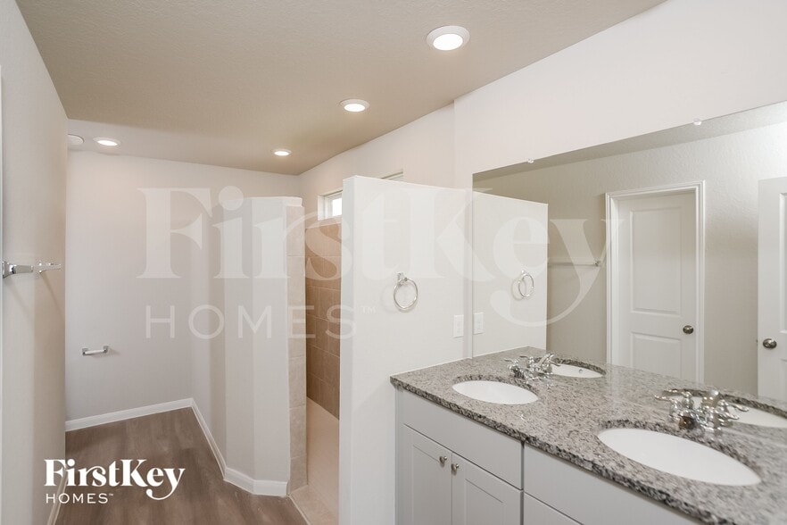 Building Photo - 1826 Morse Way