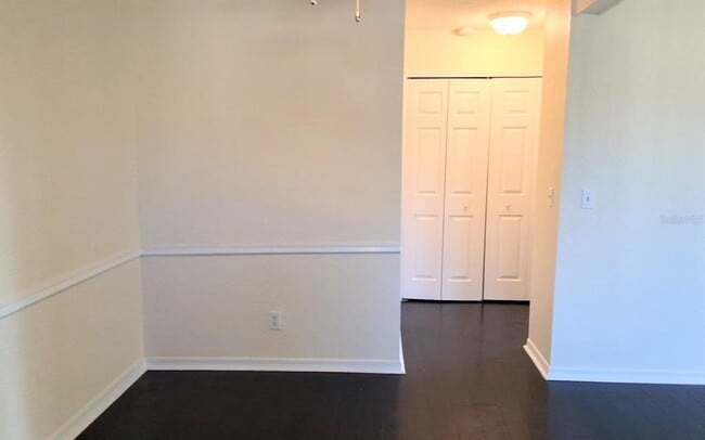 Building Photo - 3044 Antique Oaks Cir