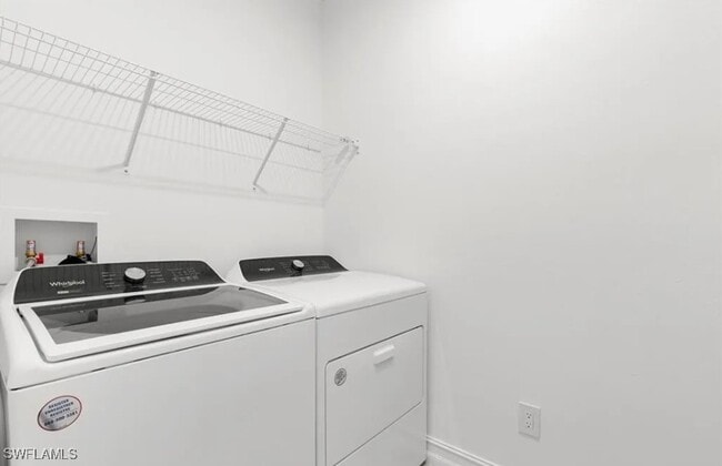 Building Photo - 7578 Rockefeller Dr