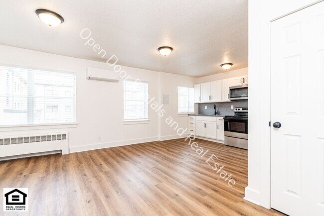 Building Photo - 1823 Griswold Dr