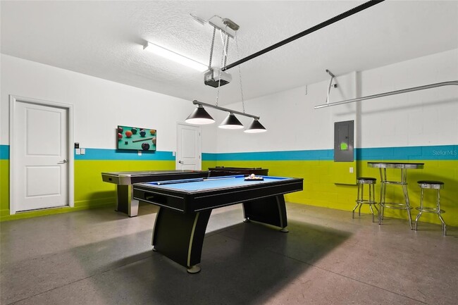 Building Photo - 485 Ocean Course Ave