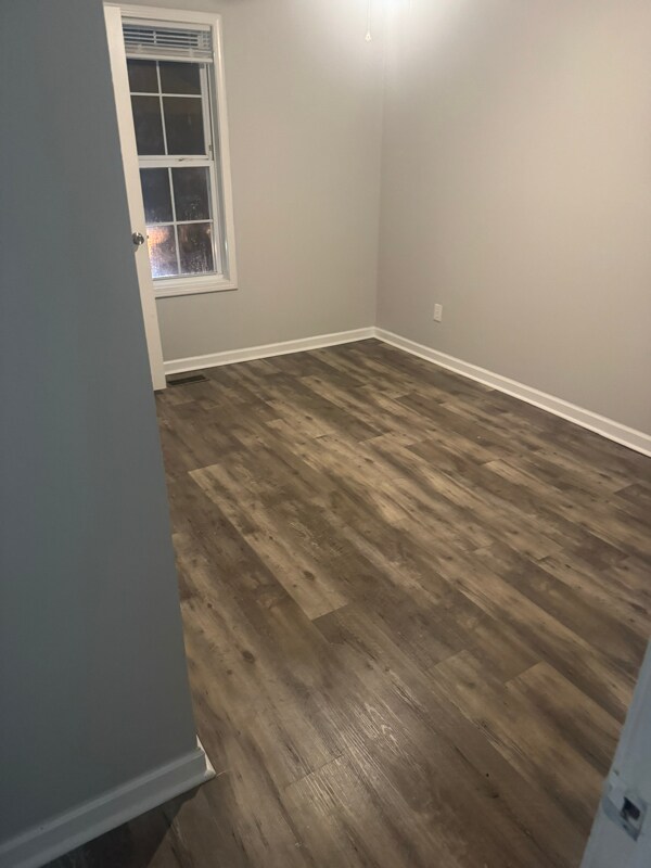 Building Photo - 825 Bitternut Dr