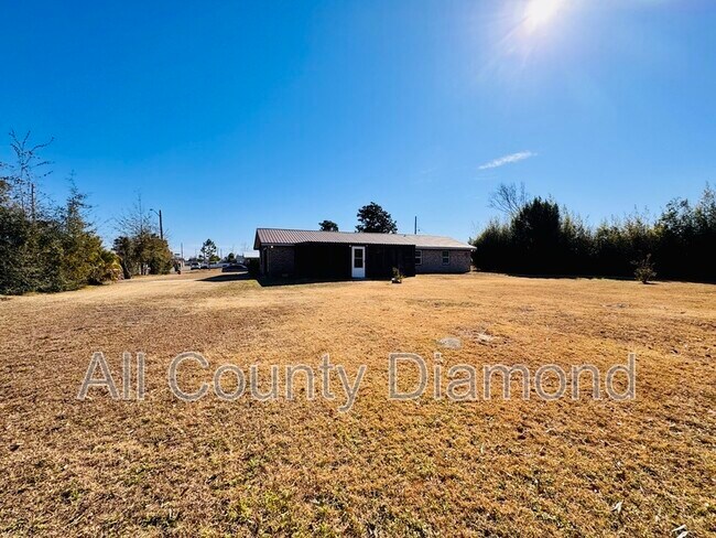 Building Photo - 167 Lauren Ln