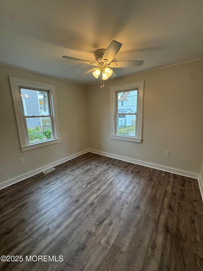 Building Photo - 11 Washington Ave