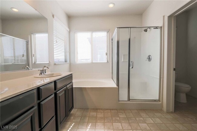 Building Photo - 716 Calamus Palm Pl