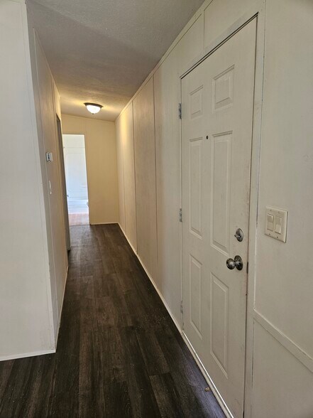 Building Photo - 1225 Osteen St