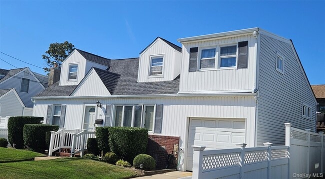 Primary Photo - 126 Waterford Rd