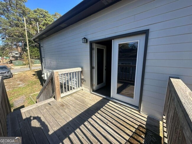 Building Photo - 1536 Montreat Ave SW