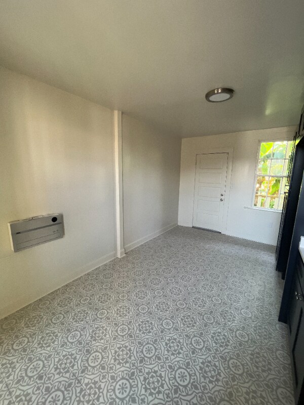 Building Photo - 3919 Laurel St