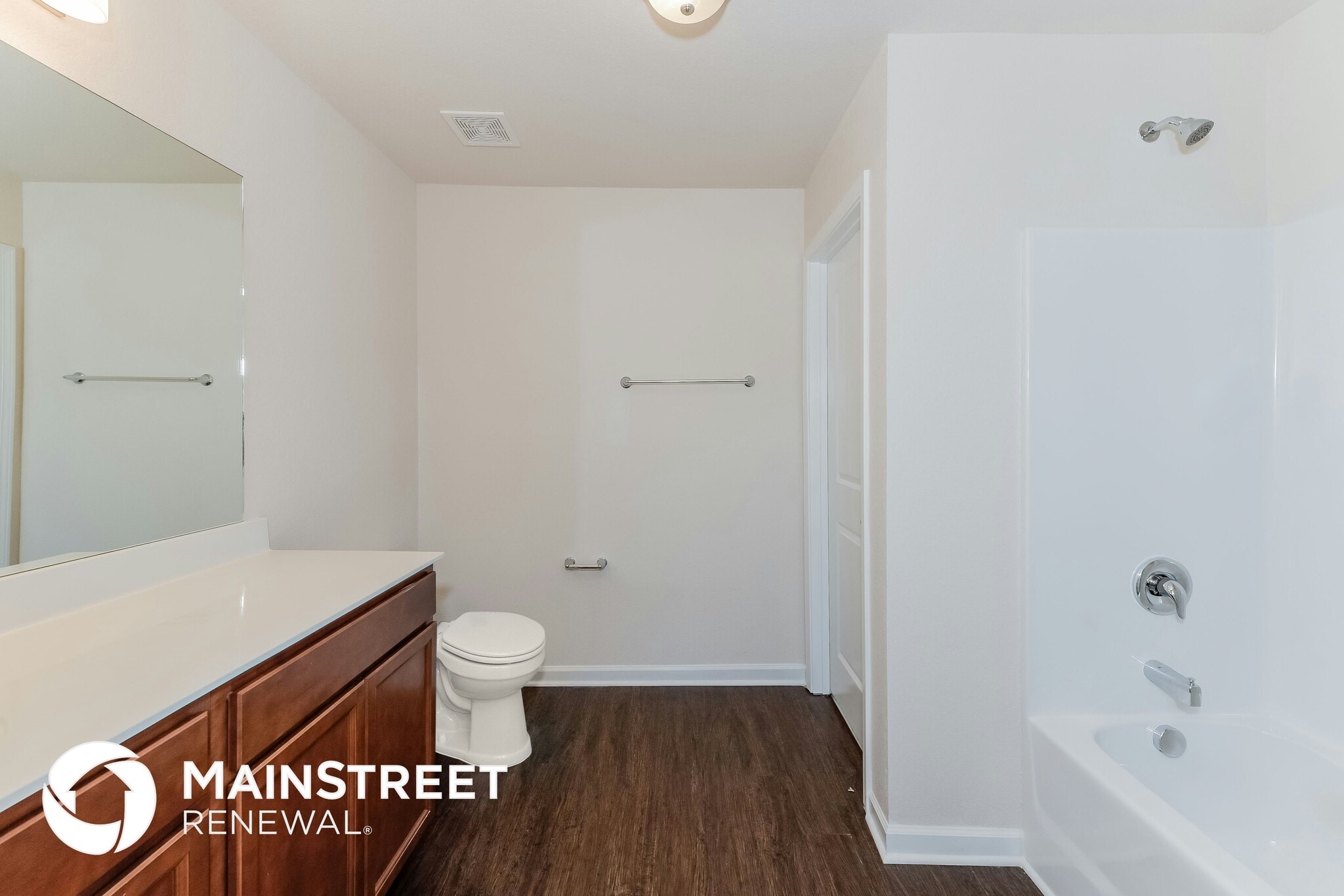 Building Photo - 2329 Bee Hive Dr