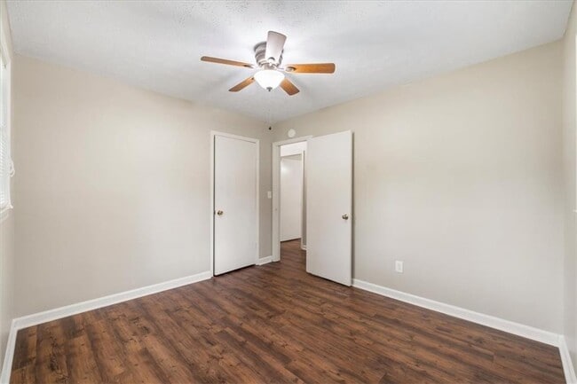 Building Photo - 5146 Bramblewood Dr
