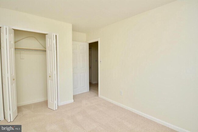 Building Photo - 7378 Jiri Woods Ct