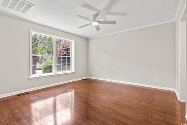 Building Photo - 257 Stone Throw Dr