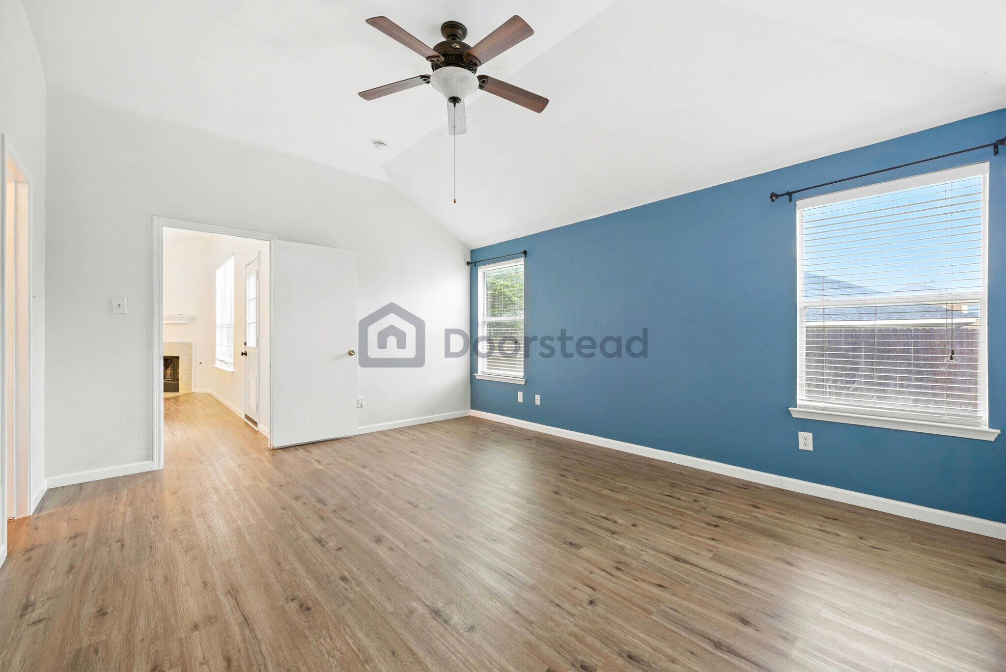 Building Photo - 523 Elk Run Dr