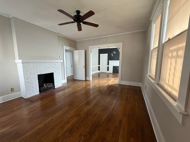 Building Photo - 1999 Peabody Ave