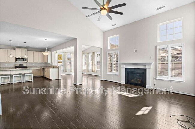 Building Photo - 3327 Reserve Trl
