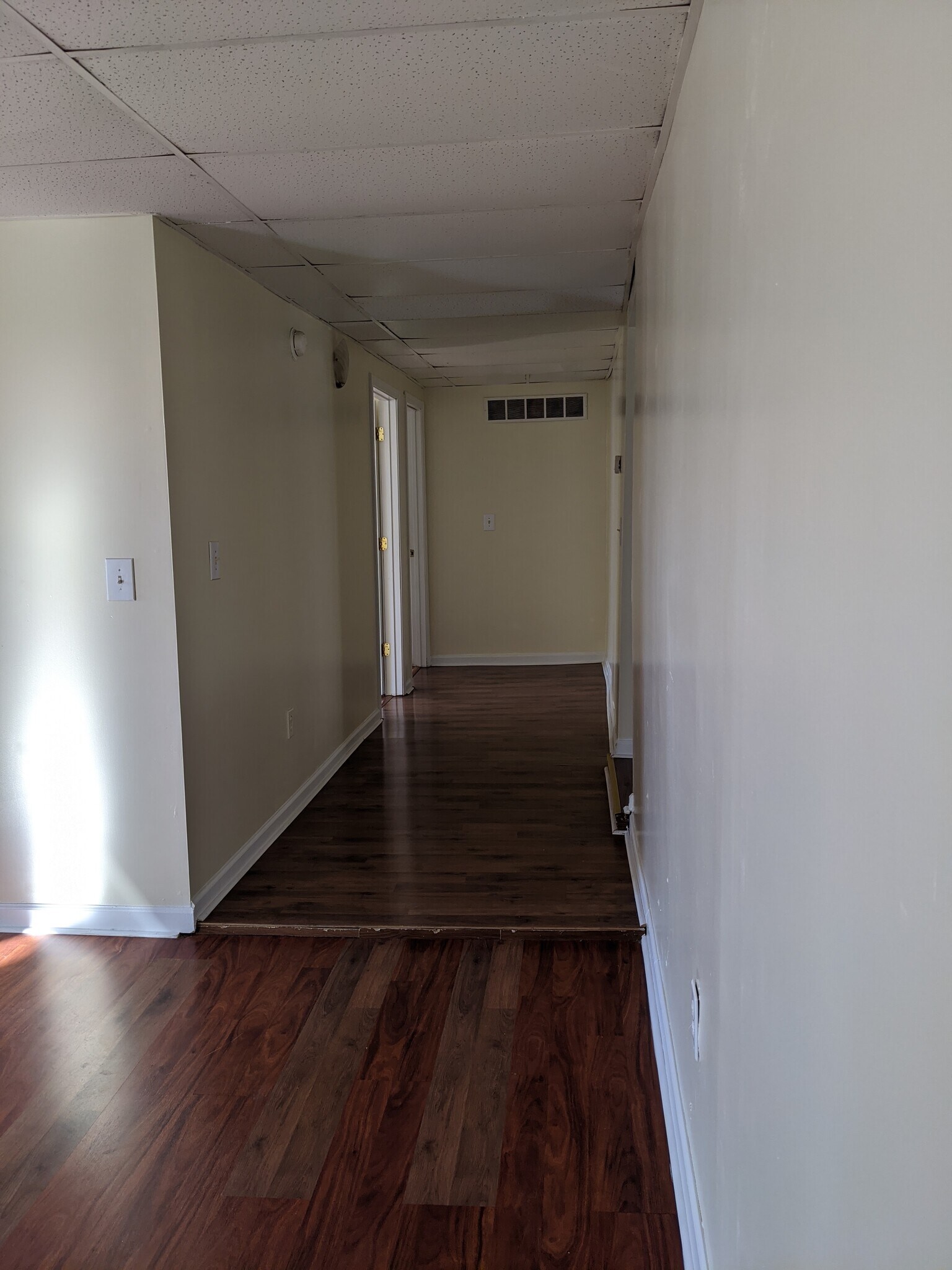Hallway - 101 Logan St N