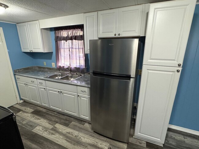 Building Photo - Spacious Covington 3 bed 2 bath Home!