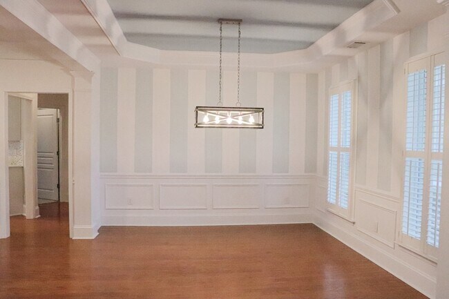 Building Photo - 239 Antebellum Ln