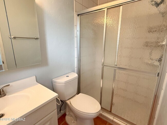 Building Photo - 2812 W Calle Ocio