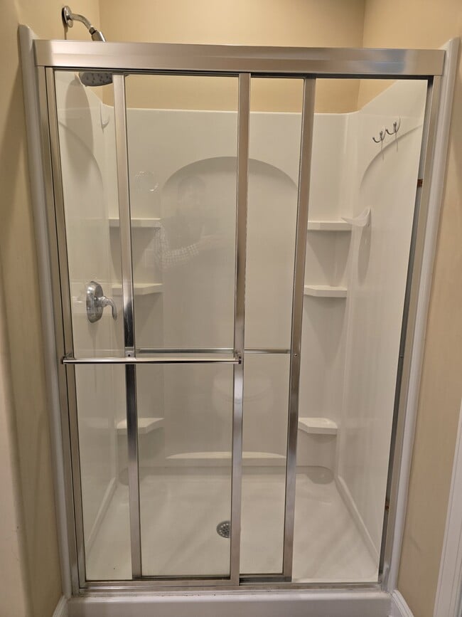 Building Photo - 716 Carneros Ci