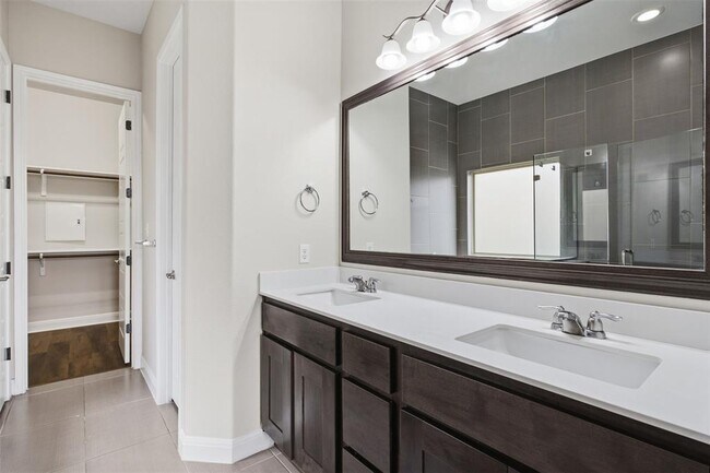 Building Photo - 105 Aspen Trail