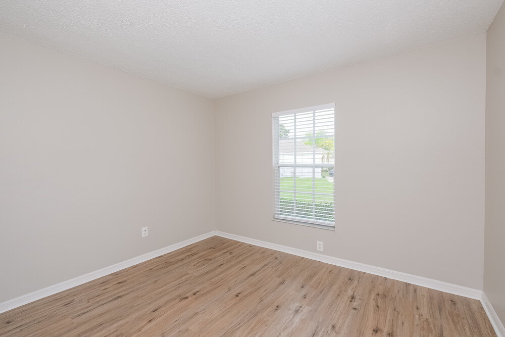Building Photo - 5616 Brookdale Way