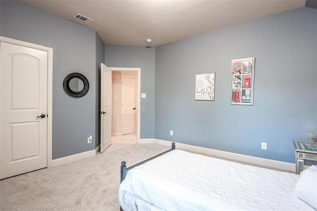 Building Photo - 8436 Town Walk Dr