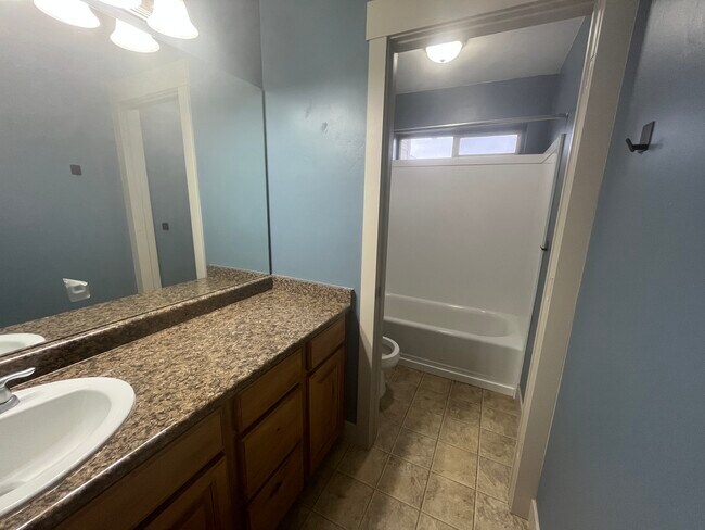 Building Photo - 7552 Lexi Loop