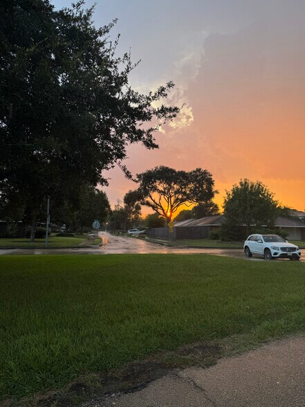 Building Photo - 4017 Osby Dr