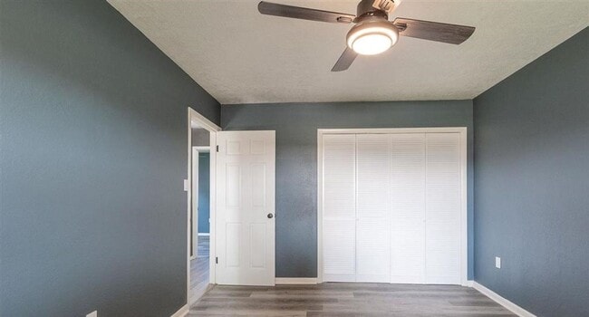 Building Photo - 4724 NW Ridgecrest Dr