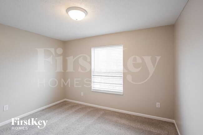 Building Photo - 10949 Gresham Pl
