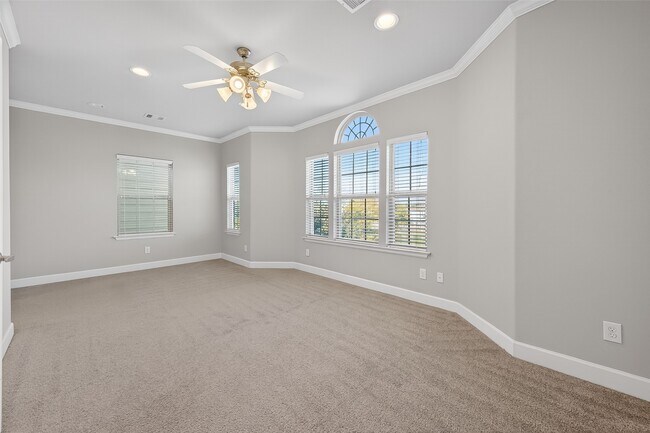 Building Photo - 4208 Old Spanish Trl