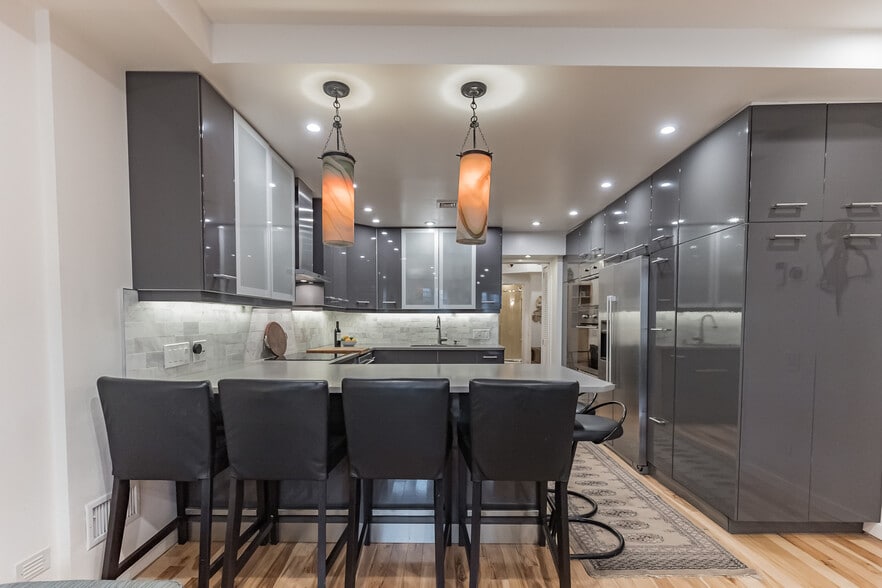 Kitchen - 807 E Passyunk Ave